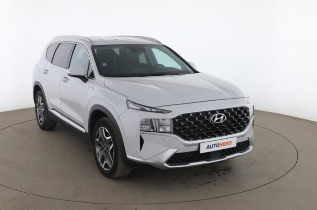 Hyundai Santa Fe image 1
