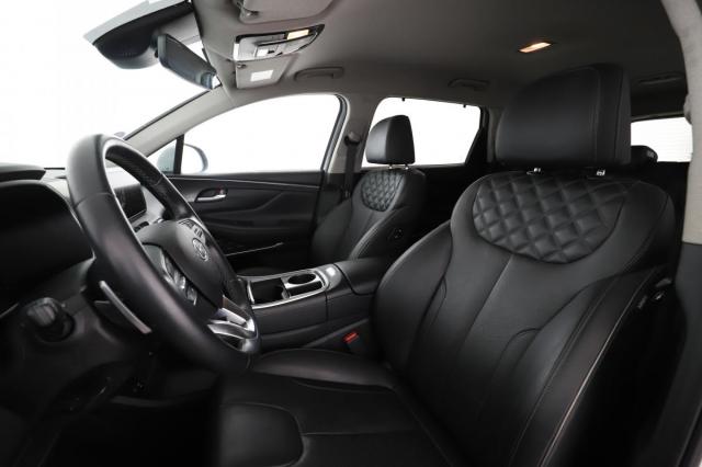 Hyundai Santa Fe image 4