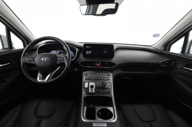 Hyundai Santa Fe image 6