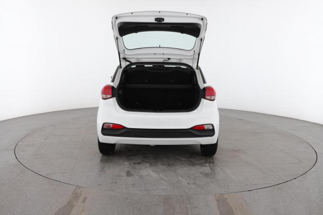 Hyundai I20 image 3