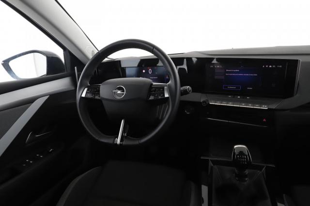 Opel Astra image 5