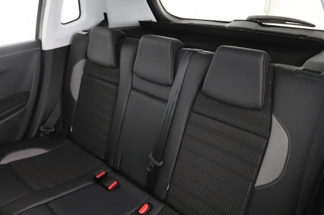 Peugeot 2008 image 4