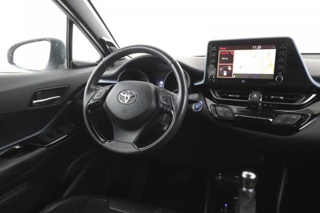 Toyota C-Hr image 7
