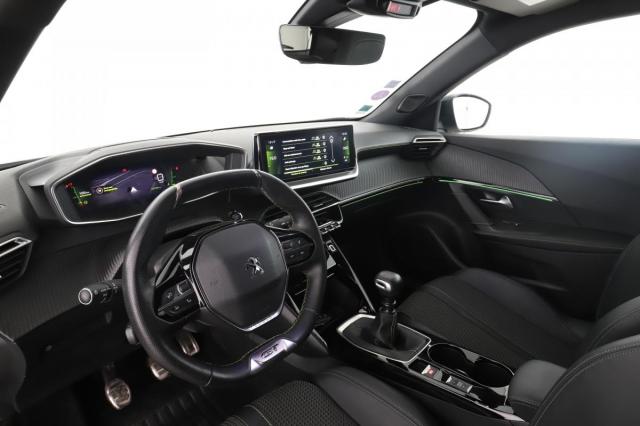 Peugeot 2008 image 5