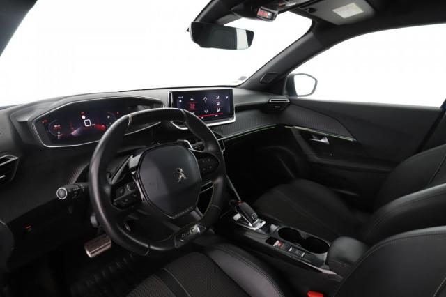 Peugeot 2008 image 6