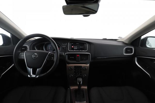 Volvo V40 Cross Country image 4