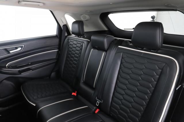 Ford Edge image 7