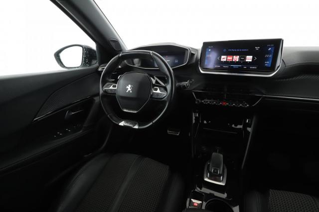 Peugeot 2008 image 3