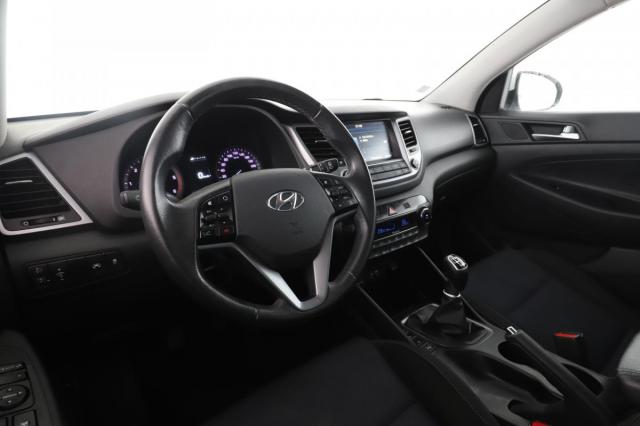 Hyundai Tucson image 4