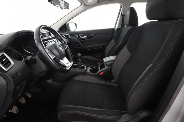 Nissan Qashqai image 1