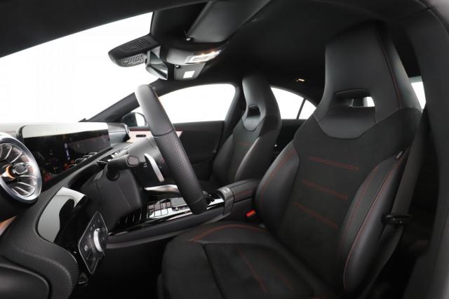 Mercedes Benz Cla image 4