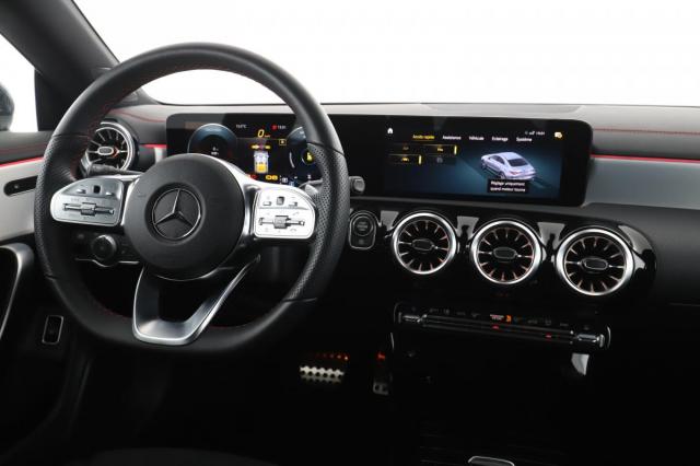 Mercedes Benz Cla image 7
