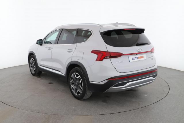 Hyundai Santa Fe image 4