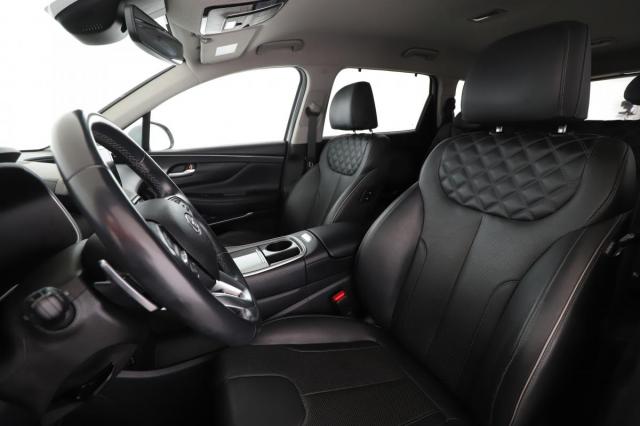 Hyundai Santa Fe image 2