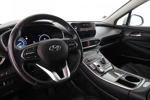 Hyundai Santa Fe image 5