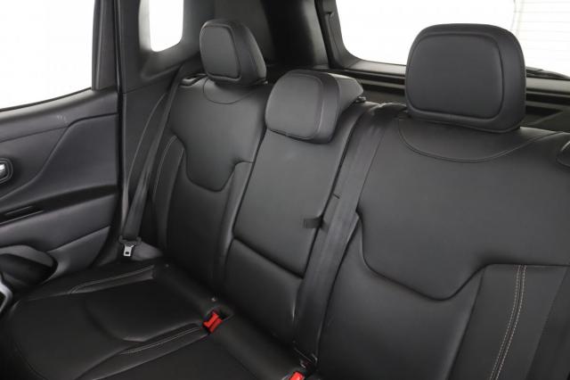 Jeep Renegade image 4