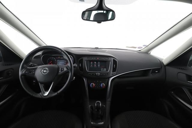 Opel Zafira image 6