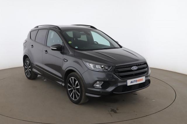 Ford Kuga image 4