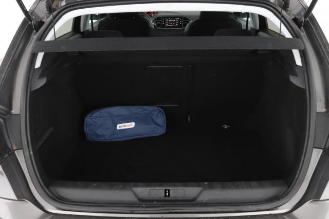 Peugeot 308 image 8