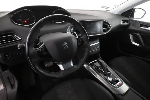 Peugeot 308 image 3