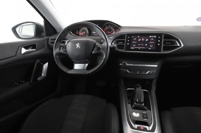Peugeot 308 image 5