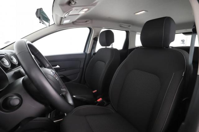 Dacia Duster image 1