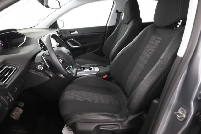 Peugeot 308 image 6