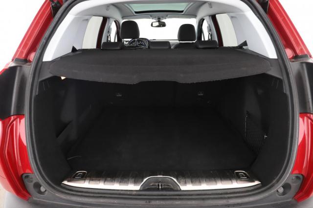 Peugeot 2008 image 1