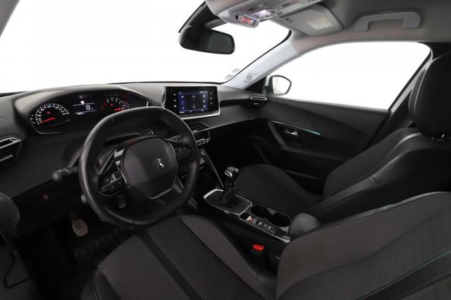 Peugeot 2008 image 6