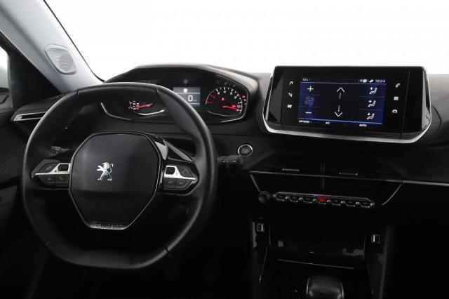 Peugeot 2008 image 9