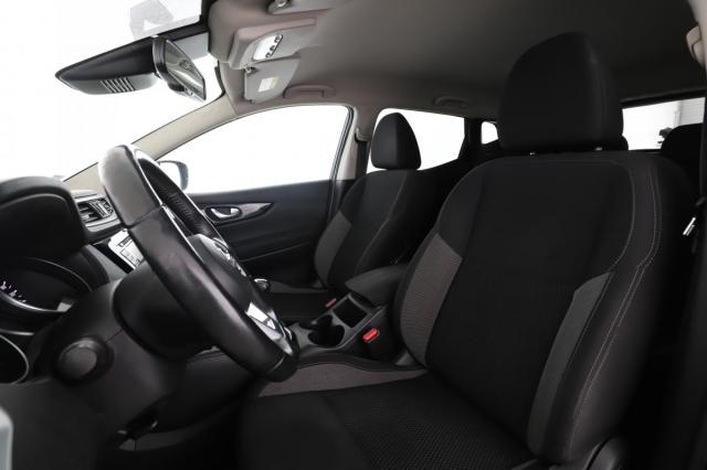 Nissan Qashqai image 1