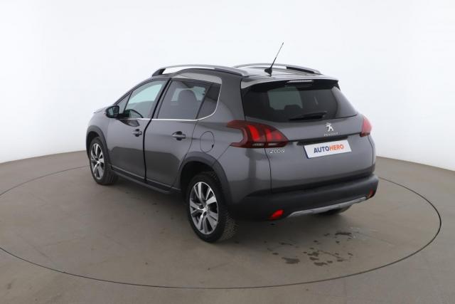 Peugeot 2008 image 9
