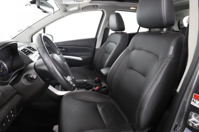 Suzuki Sx4 S-Cross image 1