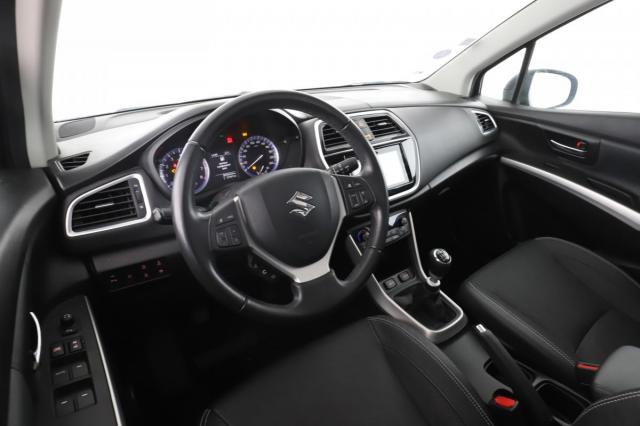 Suzuki Sx4 S-Cross image 5