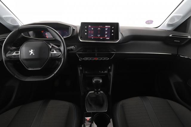 Peugeot 208 image 5