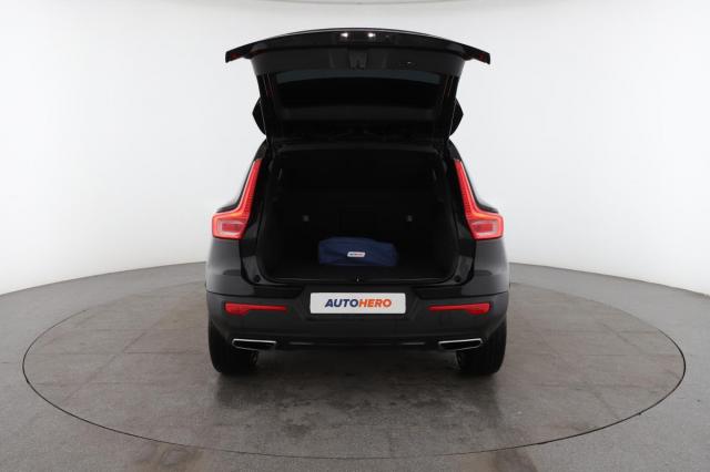 Volvo Xc40 image 4