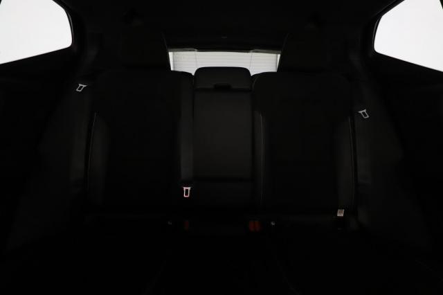 Volvo Xc40 image 9