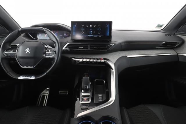 Peugeot 3008 image 2