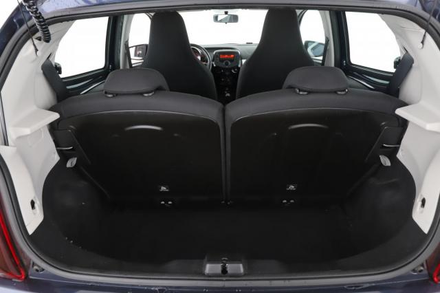 Peugeot 108 image 2