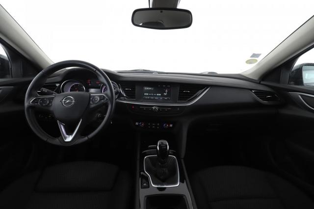 Opel Insignia image 4