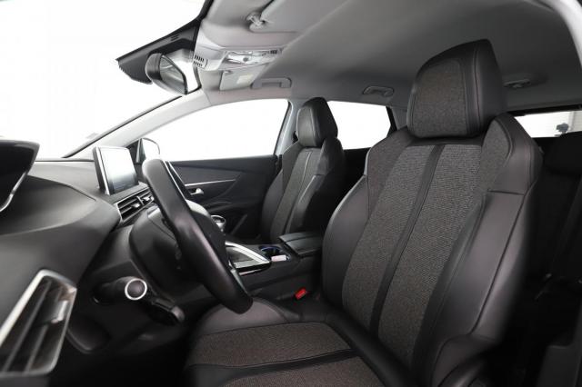 Peugeot 3008 image 9