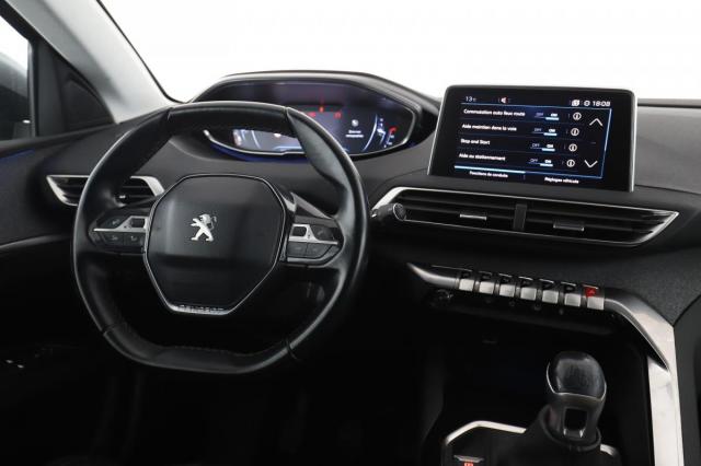 Peugeot 3008 image 8