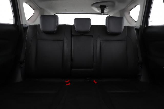 Suzuki Sx4 S-Cross image 1
