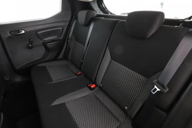 Nissan Micra image 2