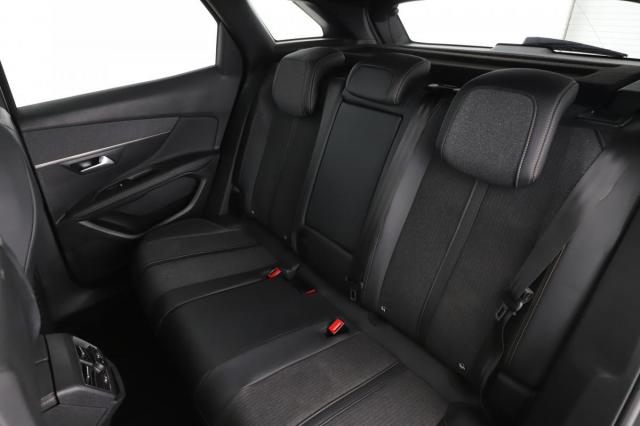 Peugeot 3008 image 6