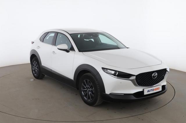 Mazda Cx-30 image 9