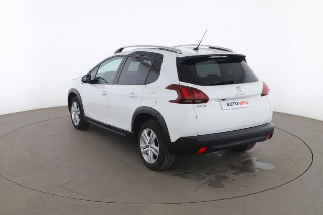 Peugeot 2008 image 3