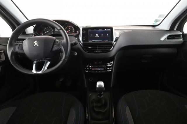 Peugeot 2008 image 5