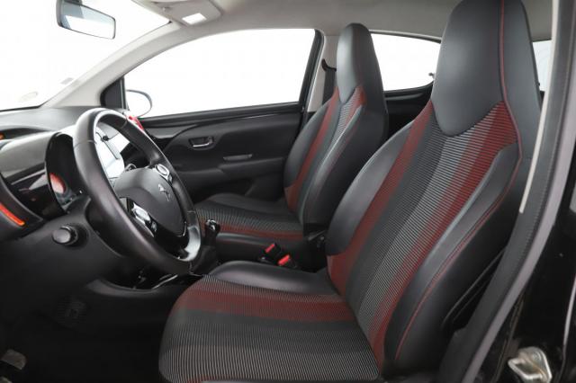 Peugeot 108 image 8