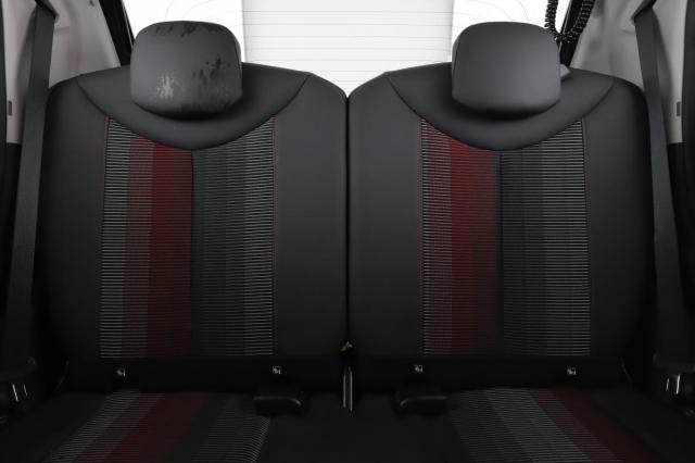 Peugeot 108 image 1